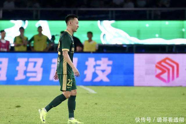 杭州绿城在比赛中遭遇惨败，需调整战术的简单介绍
