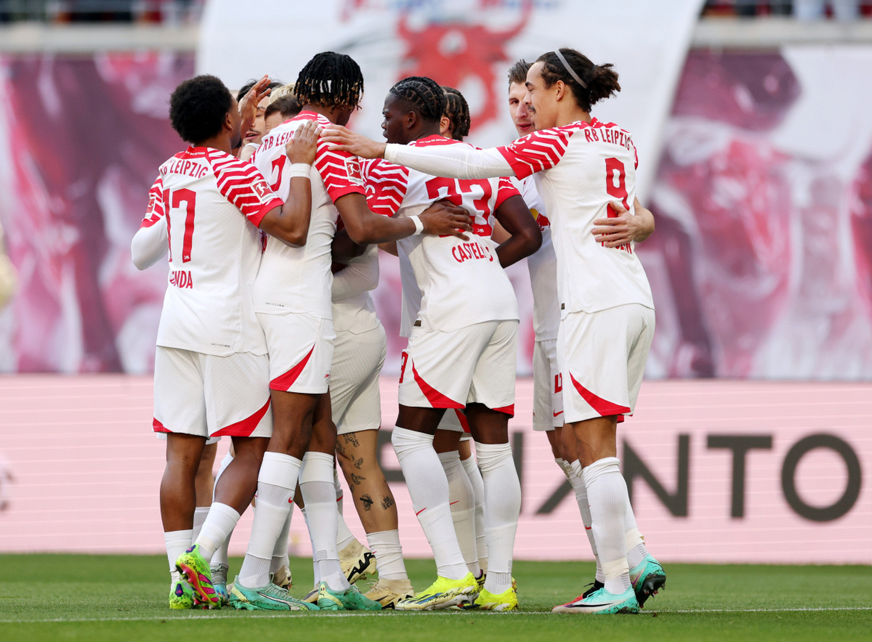 关于RB莱比锡主场收获胜利，表现出色，球队士气高涨的信息