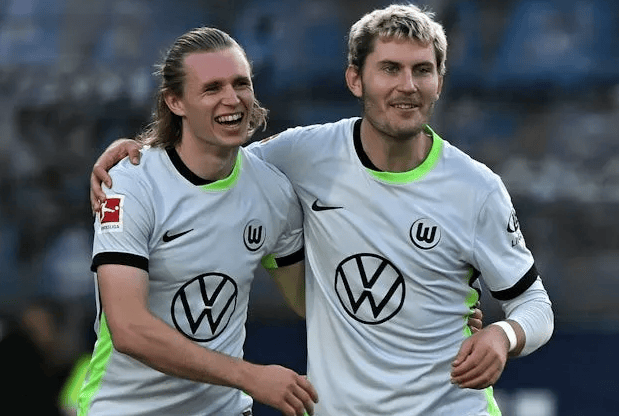 包含沃尔夫斯堡射手助攻帮助球队击败汉堡,积分榜上升的词条 包含沃尔夫斯堡射手助攻帮助球队击败汉堡,积分榜上升的词条