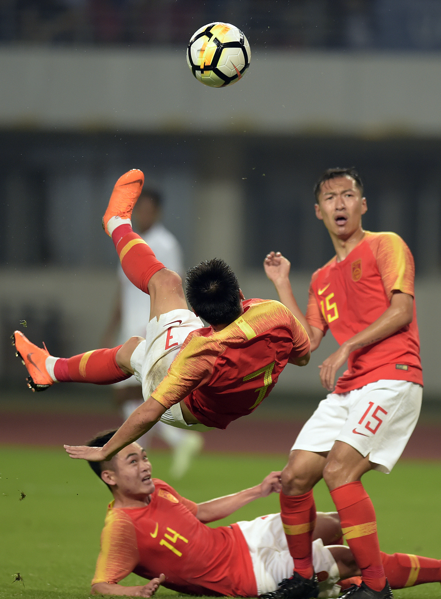 中国足球赛事中展现的无尽激情