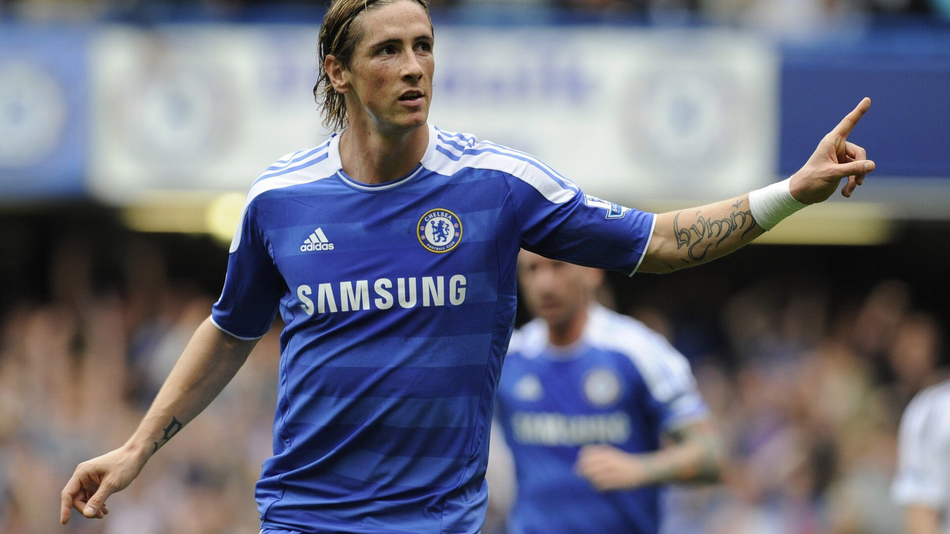 跨界启示录，当NBA公牛关键战突围遇上英超争冠接管者米切尔